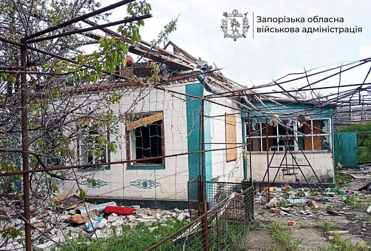В Запорожской области две женщины ранены в результате вражеских ударов В Запорожской области две женщины ранены в результате вражеских ударов