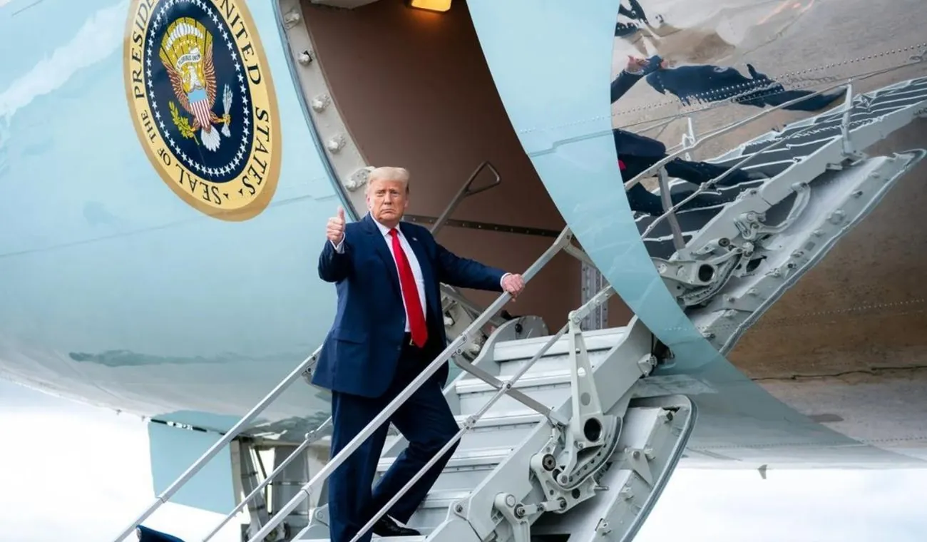 Трампа критикують за дорогий Boeing 747-8 від Катару: конгресмен-демократ вимагає розслідування Трампа критикують за дорогий Boeing 747-8 від Катару: конгресмен-демократ вимагає розслідування